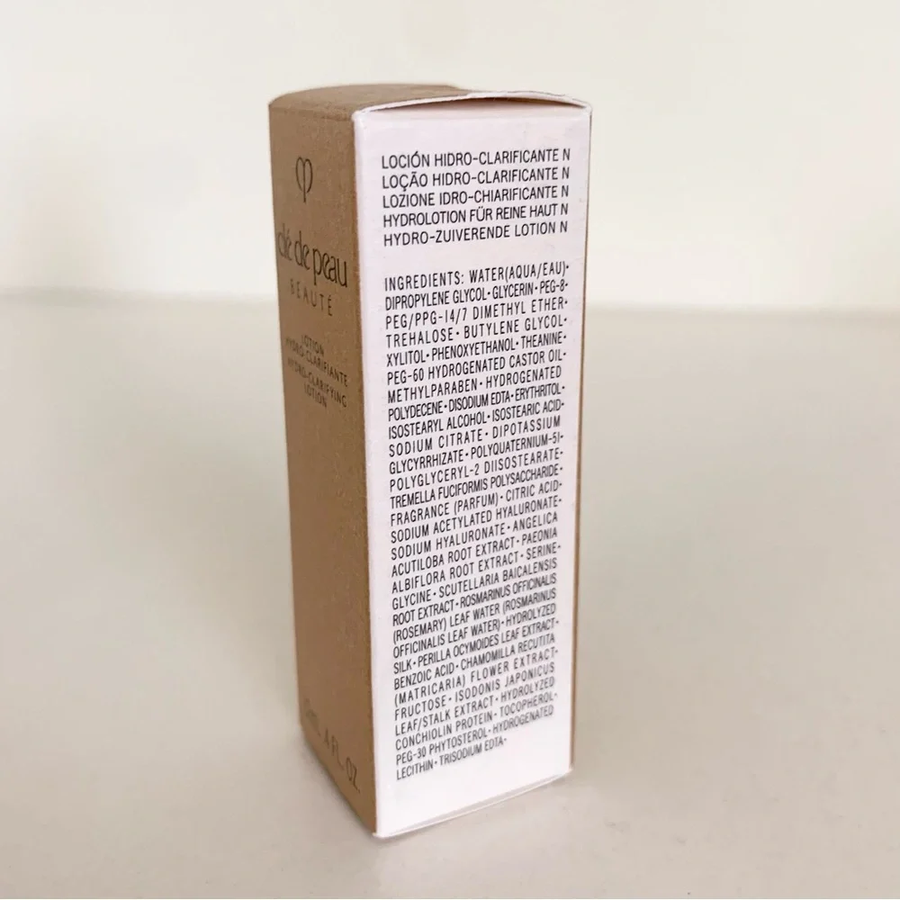 Cle de peau hydrating lotion